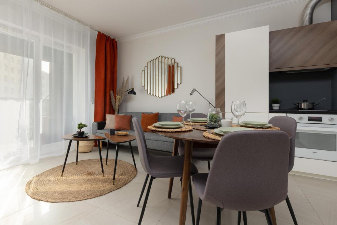 Lakeview Apartment Kapelanow Armii Krajowej By Noclegi Renters Warszawa Exteriör bild