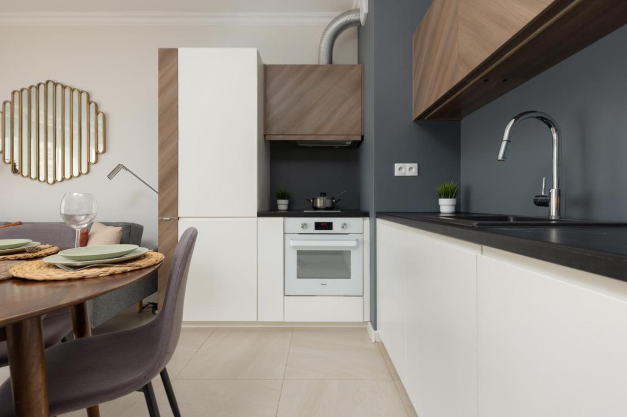 Lakeview Apartment Kapelanow Armii Krajowej By Noclegi Renters Warszawa Exteriör bild